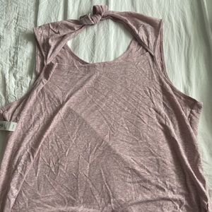 Old navy bow tanks